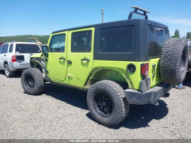 1C4BJWDG2GL320557 Jeep Wrangler Unlimited Sport