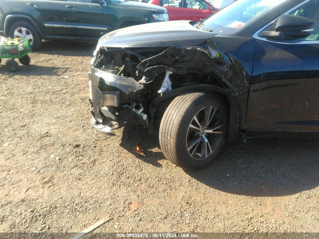 Toyota Highlander Le 2018 5TDBZRFH4JS909969 Image 20