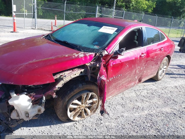 Chevrolet MALIBU LT 2018 1G1ZD5ST5JF236361 Image 2