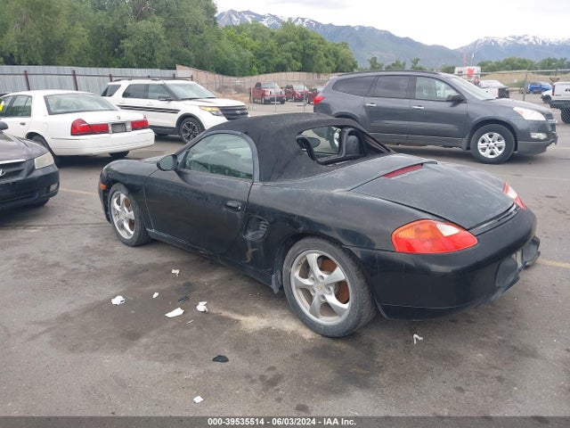 2002 PORSCHE BOXSTER WP0CA29882U620556 Photo 2
