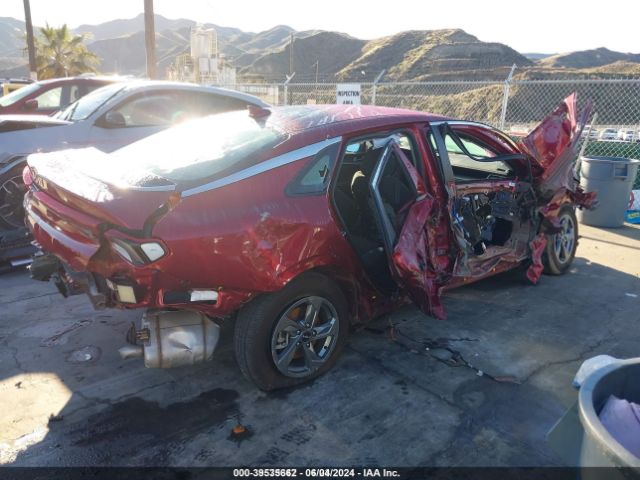 5XXG14J2XNG114659 KIA K5 LXS