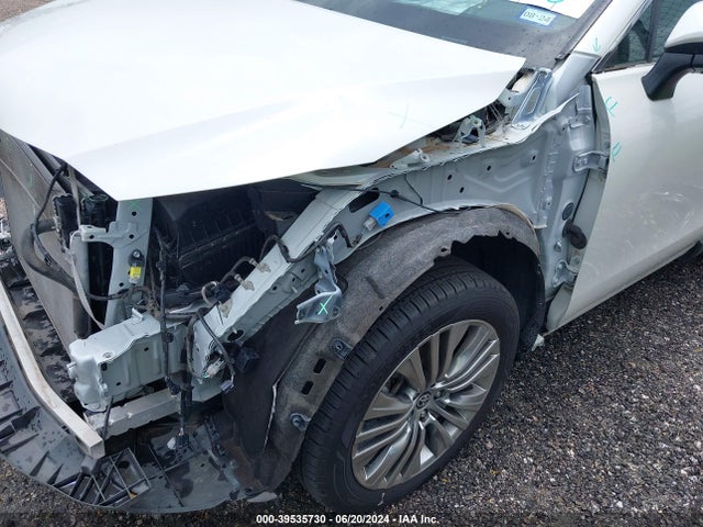 Toyota Venza Limited 2021 JTEAAAAH5MJ062954 Image 17