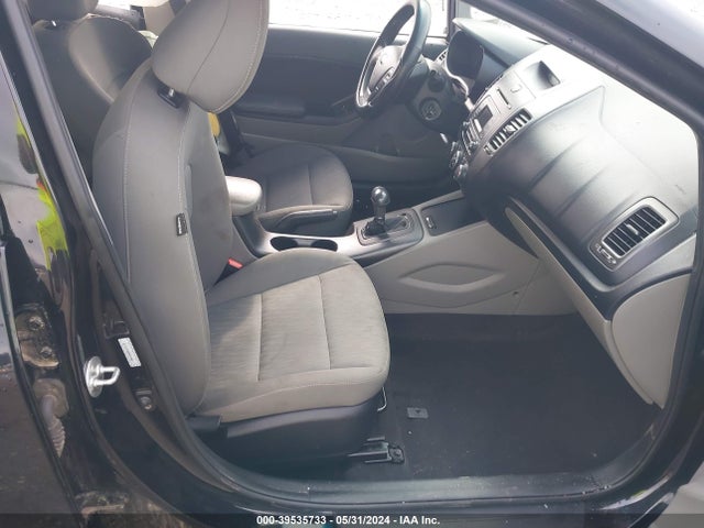 KIA FORTE LX 2014 KNAFK4A67E5141279 Image 5