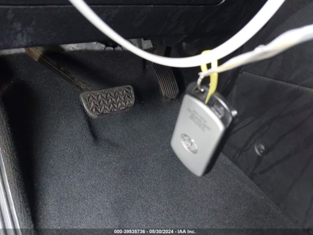 5TDYZ3DC2KS998182 Toyota Sienna Limited 7 Passenger