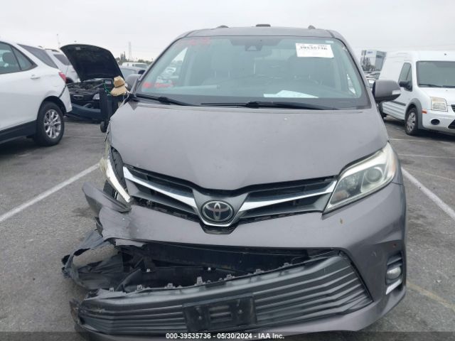 5TDYZ3DC2KS998182 Toyota Sienna Limited 7 Passenger