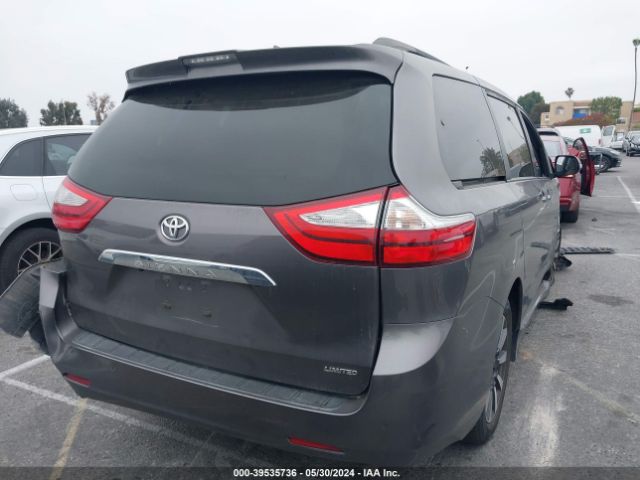 5TDYZ3DC2KS998182 Toyota Sienna Limited 7 Passenger