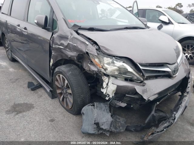 5TDYZ3DC2KS998182 Toyota Sienna Limited 7 Passenger