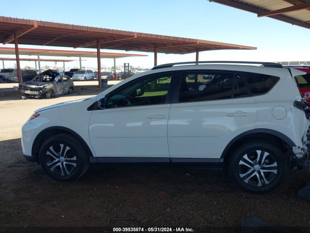 Toyota RAV4 LE 2017 JTMBFREV4HJ127453 Image 14