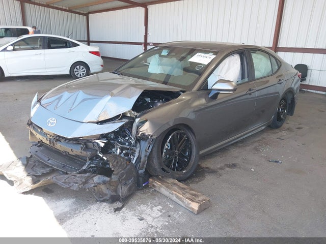 Toyota CAMRY SE 2025 4T1DAACKXSU502278 Image 2