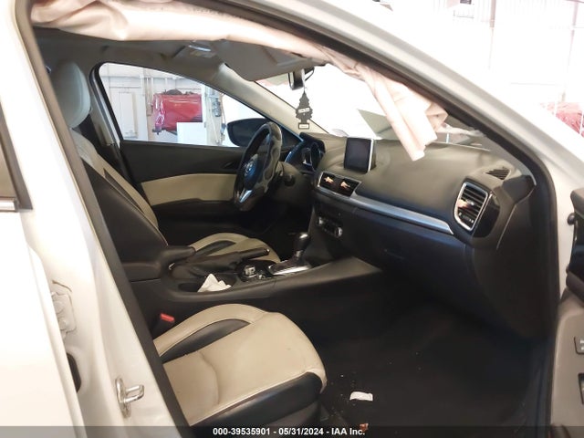 JM1BM1W30F1232072 Mazda Mazda3 S Grand Touring