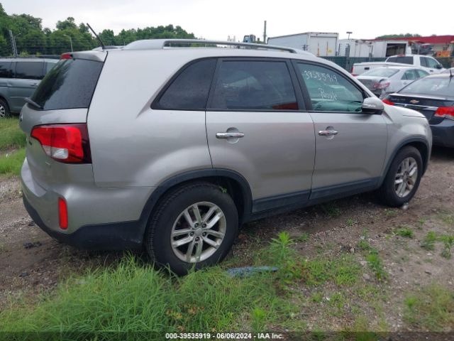 5XYKT3A63EG546975 KIA SORENTO LX