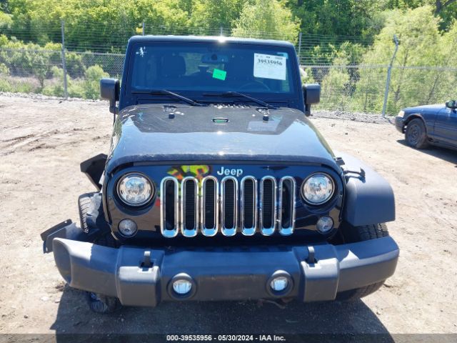1C4BJWDG9HL719466 Jeep Wrangler Unlimited Sport 4x4