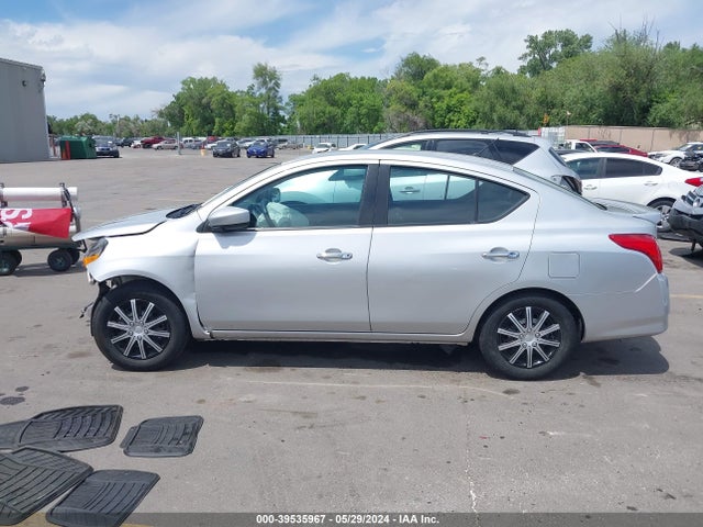 Nissan Versa 1.6 Sv 2019 3N1CN7AP1KL823533 Image 14