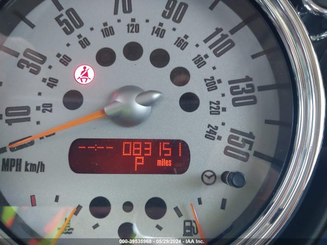2005 MINI COOPER S WMWRE33465TG95373 Photo 6