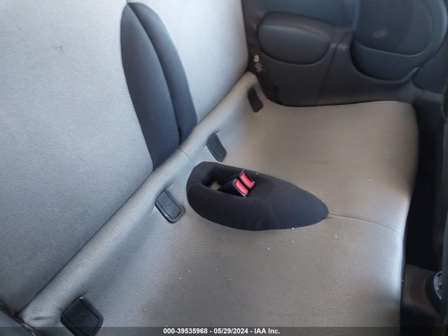 2005 MINI COOPER S WMWRE33465TG95373 Photo 7