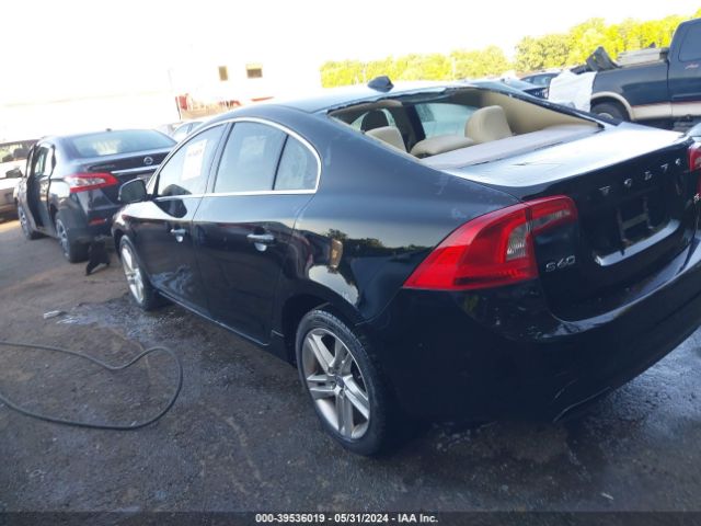 YV126MFB9F2301364 Volvo S60 T5 Premier