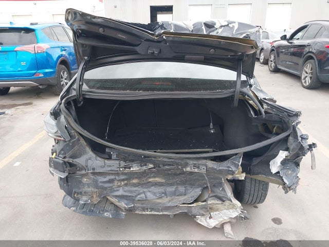 Hyundai ELANTRA SEL 2018 5NPD84LFXJH252909 Image 17