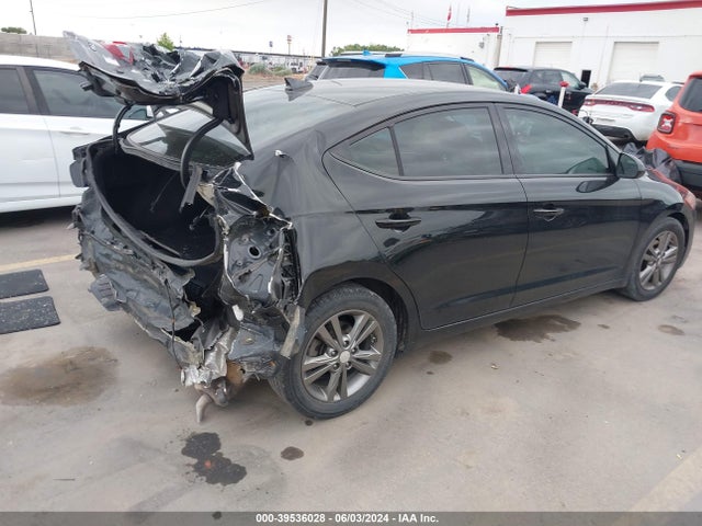Hyundai ELANTRA SEL 2018 5NPD84LFXJH252909 Image 4