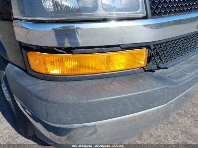 1GCWGAFP3J1187259 Chevrolet Express 2500 Work Van