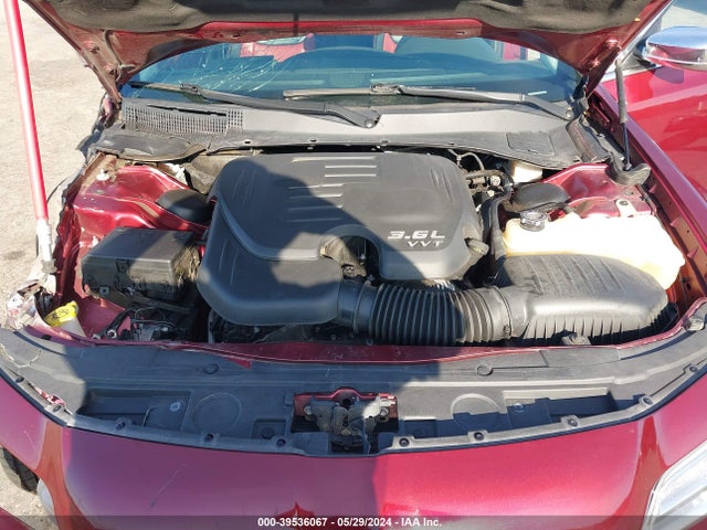Chrysler 300 Touring 2018 2C3CCAAG3JH275353 Image 10