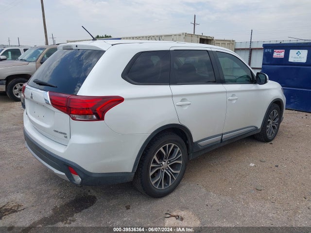 Mitsubishi Outlander Se 2016 JA4AD3A39GZ021982 Image 4