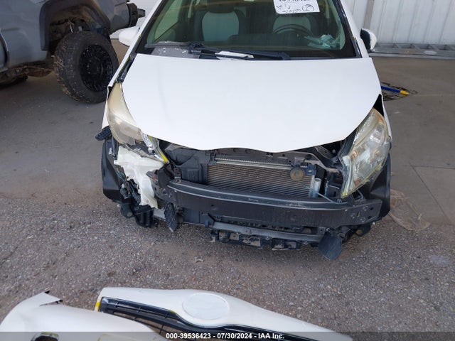Toyota Yaris 2014 JTDJTUD31ED590491 Image 13