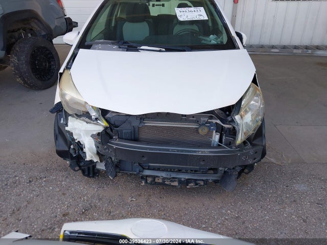 Toyota Yaris 2014 JTDJTUD31ED590491 Image 6