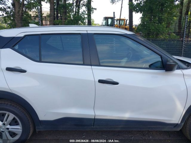3N1CP5BV4NL524988 Nissan Kicks S Xtronic Cvt