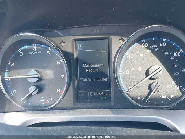 Toyota Rav4 Limited 2017 JTMDFREV0HD216637 Image 15