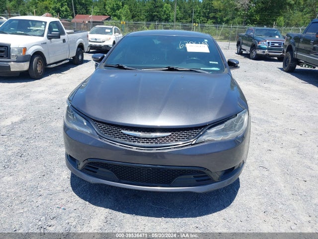 1C3CCCBG2FN620669 Chrysler 200 S