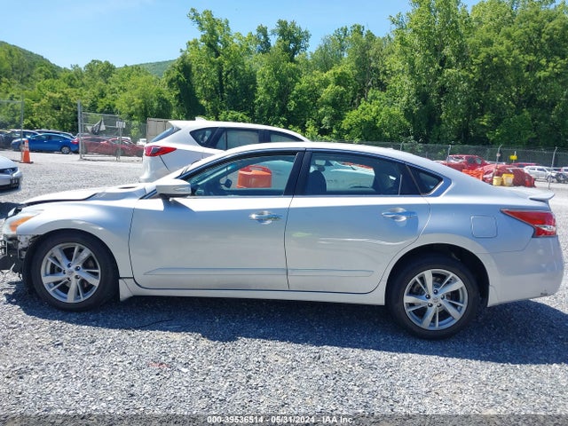 Nissan Altima 2.5 Sv 2015 1N4AL3AP3FC496899 Image 14