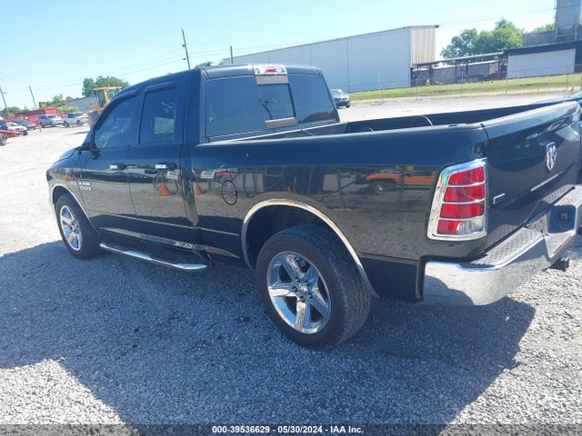 1C6RR6GT0HS576758 RAM 1500 Slt Quad Cab 4x2 6'4 Box