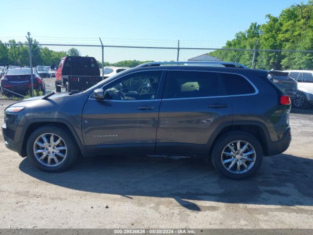 1C4PJMDX8JD570090 Jeep Cherokee Limited 4x4