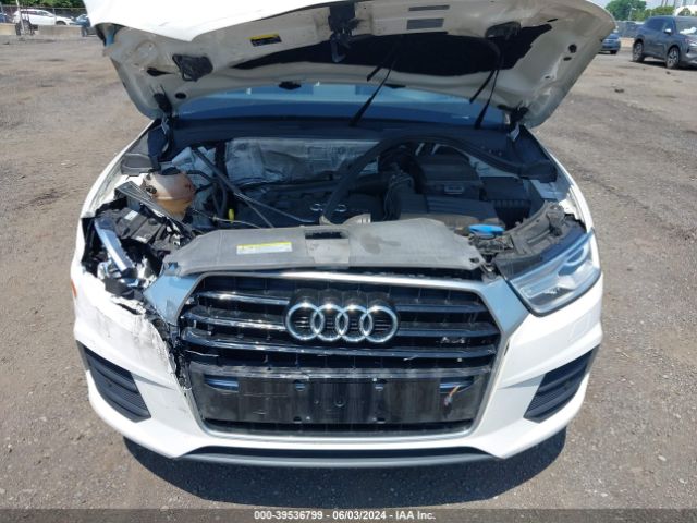 WA1ECCFSXHR016652 Audi Q3 2.0t Premium