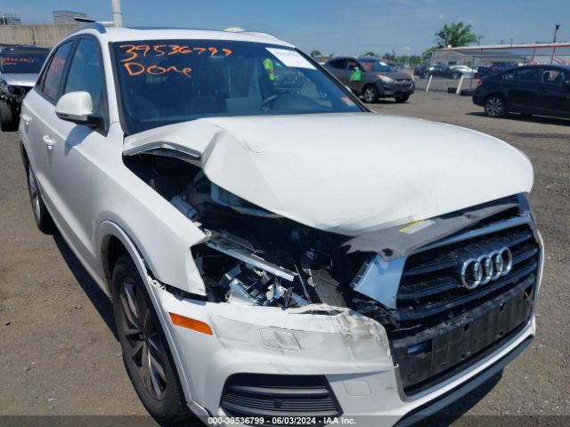 WA1ECCFSXHR016652 Audi Q3 2.0t Premium