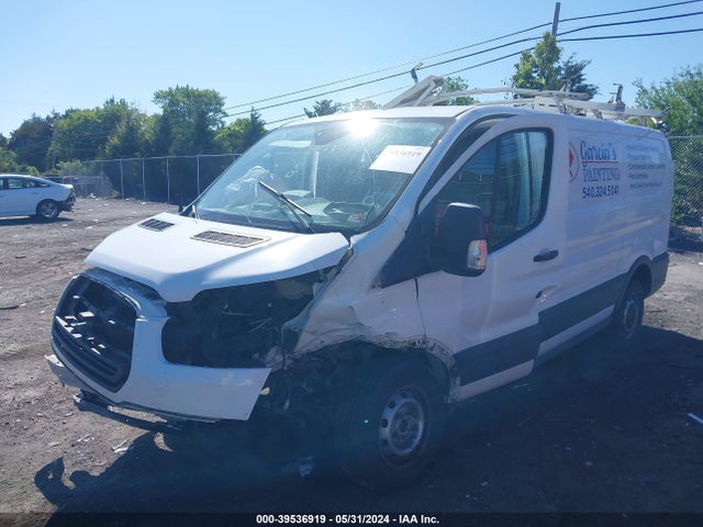 Ford Transit-250 2015 1FTNR1YM7FKB32937 Image 2