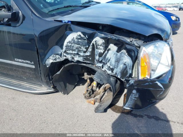 1GKS2EEF9ER154825 GMC YUKON DENALI
