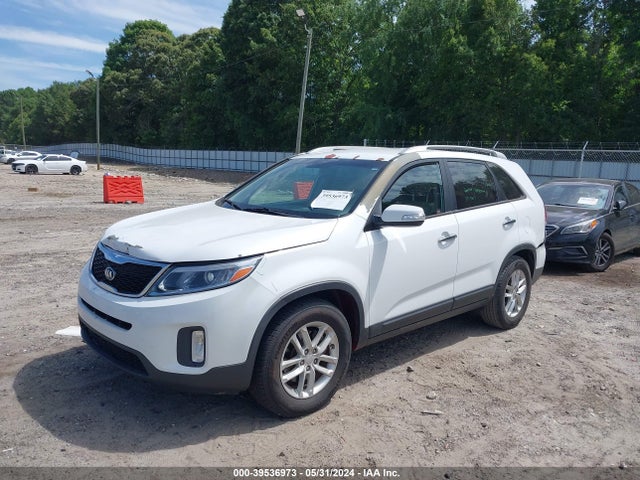 KIA SORENTO LX 2014 5XYKT3A64EG510454 Image 2