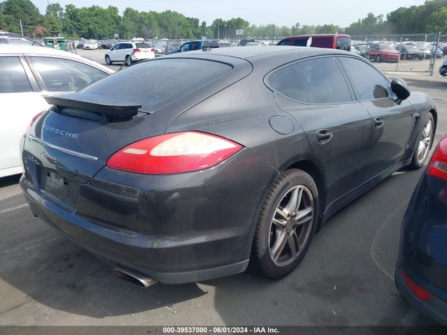 2011 PORSCHE PANAMERA WP0AA2A74BL010198 Photo 3