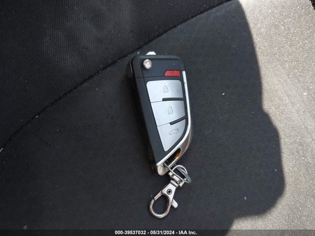 Chevrolet MALIBU LT 2018 1G1ZD5ST9JF225458 Image 11