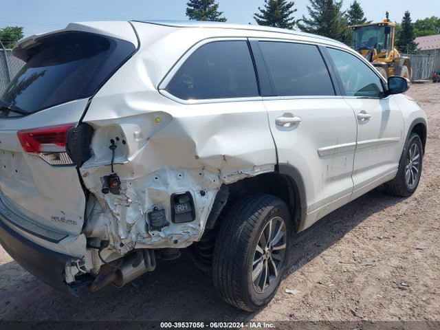 Toyota Highlander Xle 2017 5TDJZRFH5HS515953 Image 6