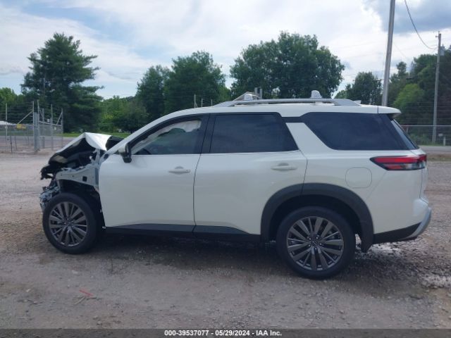 5N1DR3CB3RC235537 Nissan Pathfinder Sl Fwd