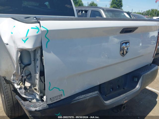 3C6RR6KT3JG250442 RAM 1500 Tradesman  4x2 5'7 Box
