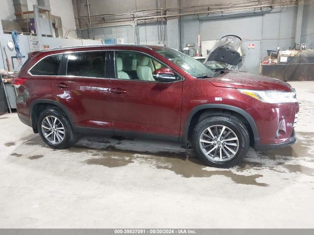 Toyota Highlander Xle 2019 5TDJZRFH3KS939199 Image 13