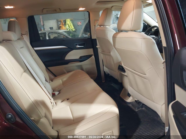 Toyota Highlander Xle 2019 5TDJZRFH3KS939199 Image 8