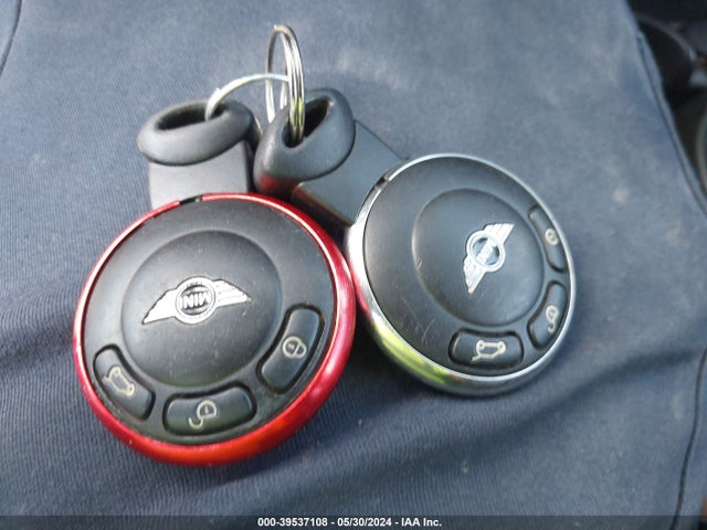 2013 MINI COUNTRYMAN WMWZC5C57DWM15898 Photo 10