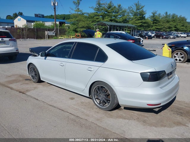 3VW2B7AJ2HM371041 Volkswagen Jetta 1.4t S