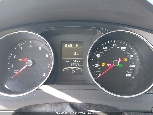 3VW2B7AJ2HM371041 Volkswagen Jetta 1.4t S