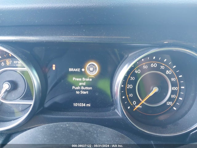 1C4HJXDG7LW107144 Jeep Wrangler Unlimited Sport Altitude 4x4