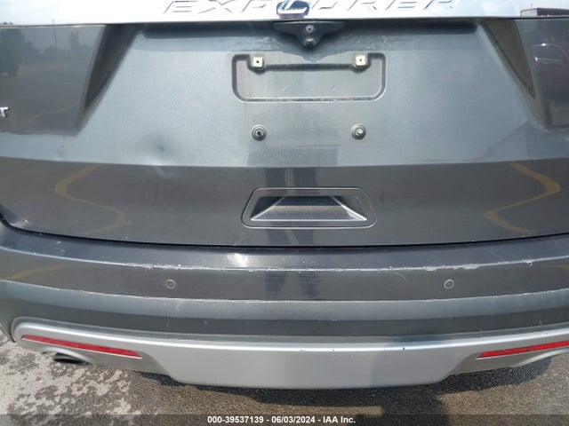 Ford EXPLORER XLT 2017 1FM5K7DH8HGB06123 Image 6